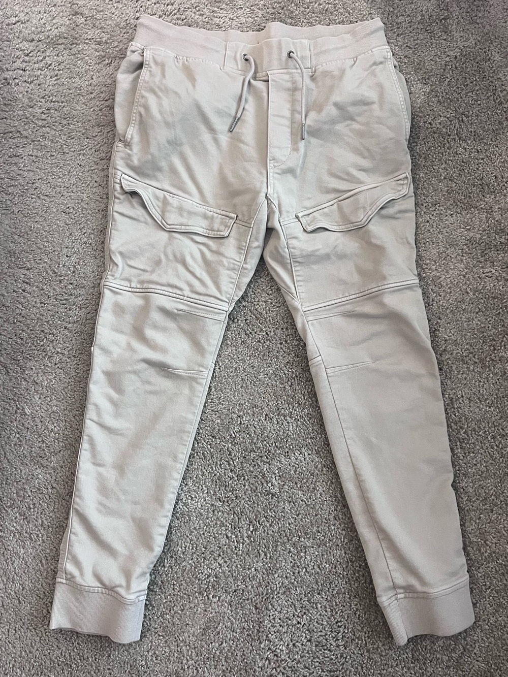 H&M Men's Cargo Joggers in Light Tan Medium